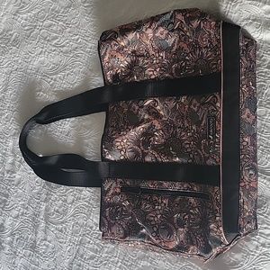 Sakroots Travel Tote
